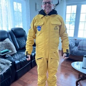 unisex nasa ski/snowboard suit